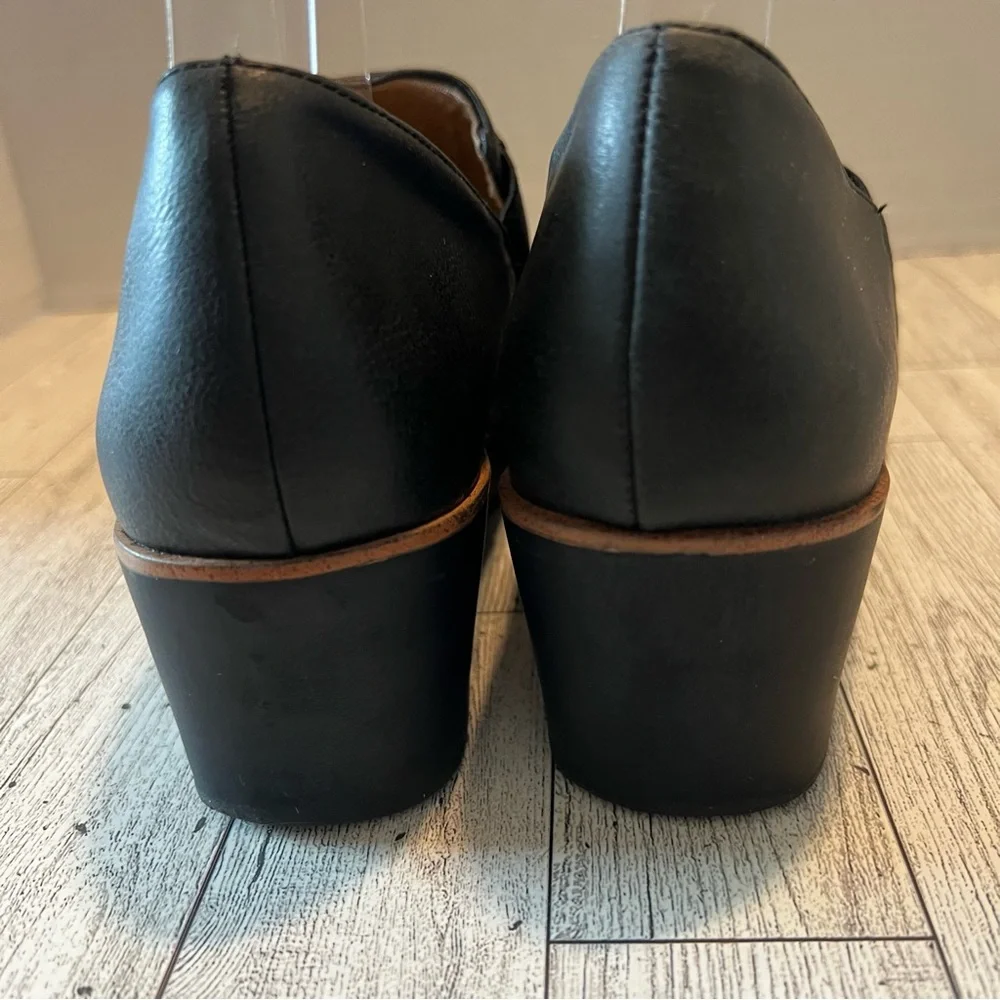 Life Stride Zora Wedge Shooties  Black Women’s Size 8.5M Comfy Witchcore